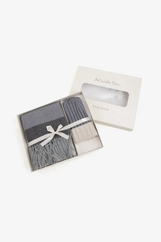 Poza cu Set Fular+Căciulă YUTKIT-8561 Grigio