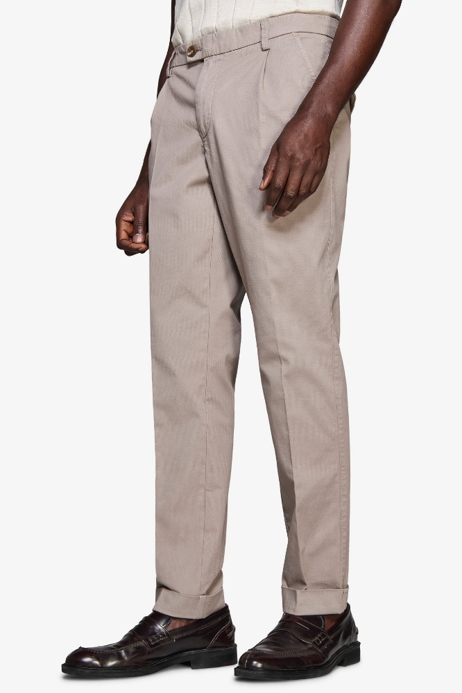 Poza cu Pantaloni XUOP13-6623 Tortora